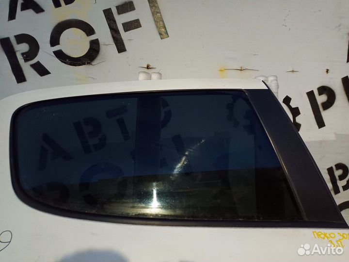 Стекло двери задней правой Peugeot 308 (T7) I