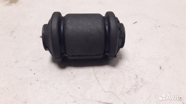 Сайлентблок переднего рычага Volkswagen Sharan