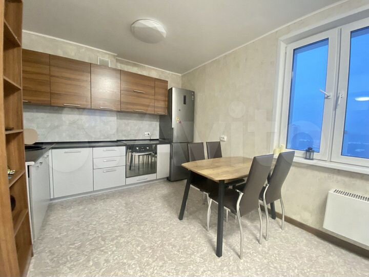 3-к. квартира, 58 м², 15/20 эт.