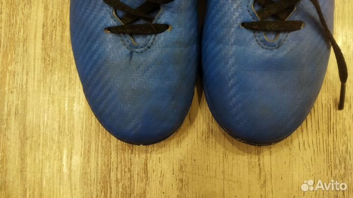 Бутсы для зала 40 adidas