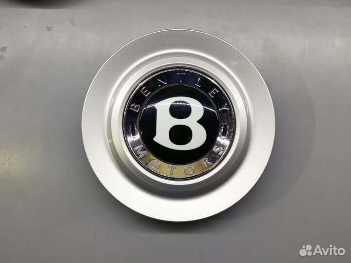 Колпак колеса bentley