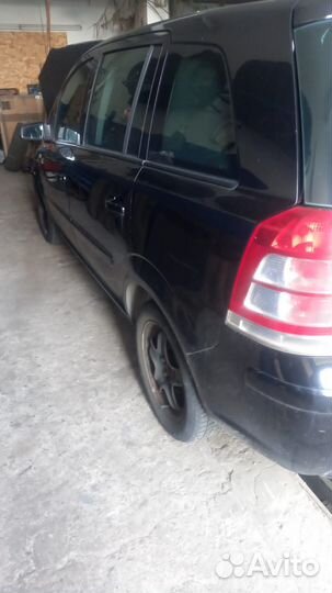 Разбор б/у запчасти опель зафира 1,9 механика 2009