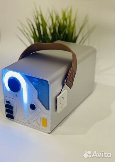 Зарядная станция Powerbank 80000 mAh розетка 12V