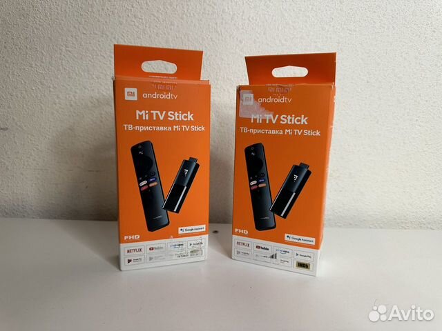 Медиаплеер Xiaomi Mi TV Stick Голосовое Упр Новый