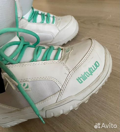 Сноубордические ботинки 32 thirtytwo