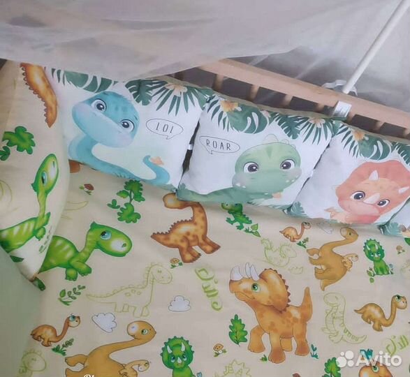 Бортики в детскую кроватку новые