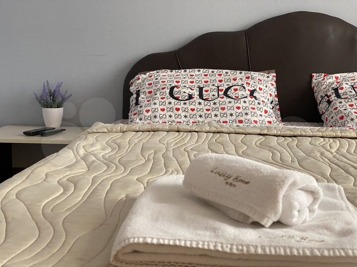 1-к. квартира, 42 м², 2/12 эт.