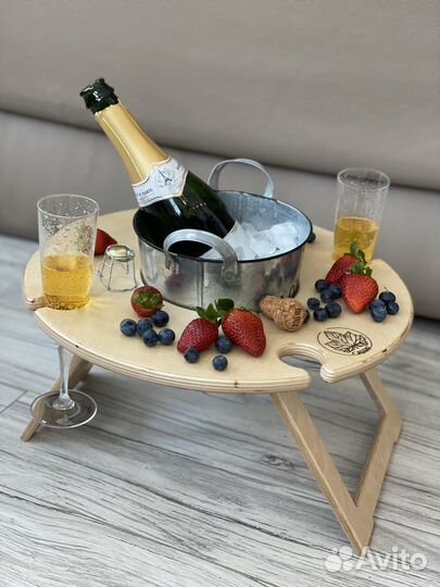 Столик для пикника