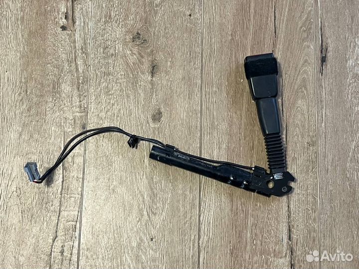 Детали салона BMW E90 E91 E92 E93