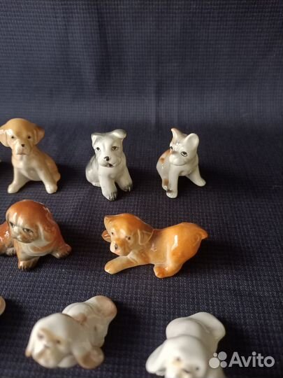 Фарфоровые миниатюрные собачки