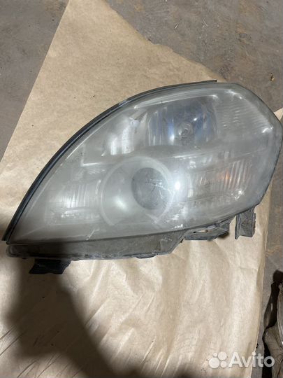 Фара левая Nissan Teana J31