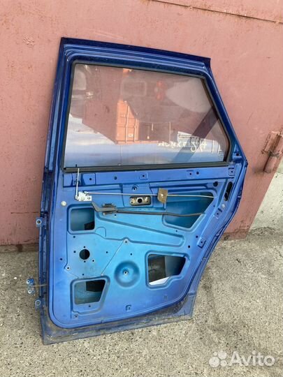 Задняя правая дверь ваз 2110-12 priora