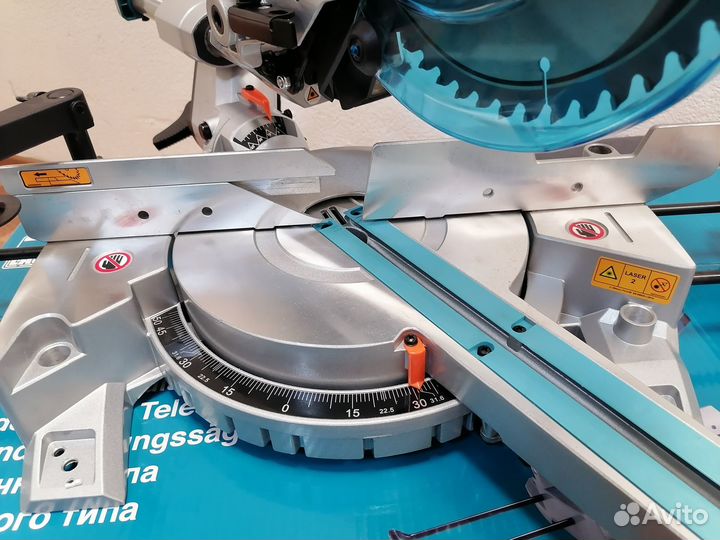 Торцовочная пила Makita LS0815FLN (новая)