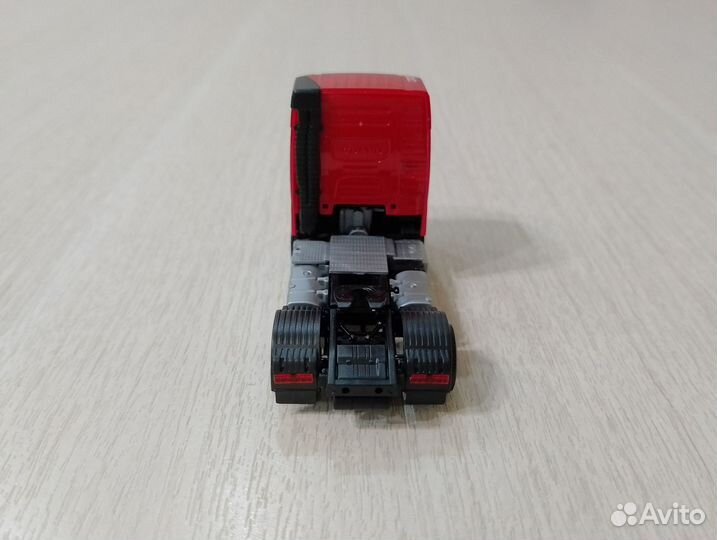 282) Тягач Volvo