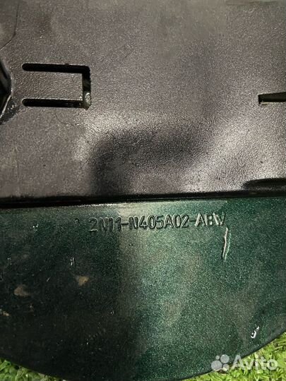 Лючок бензобака Ford fusion