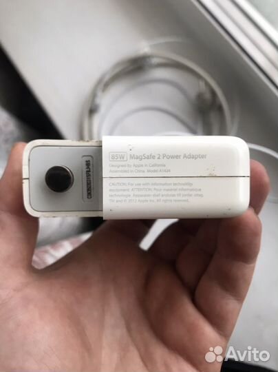Зарядка на macbook 85w magsafe2