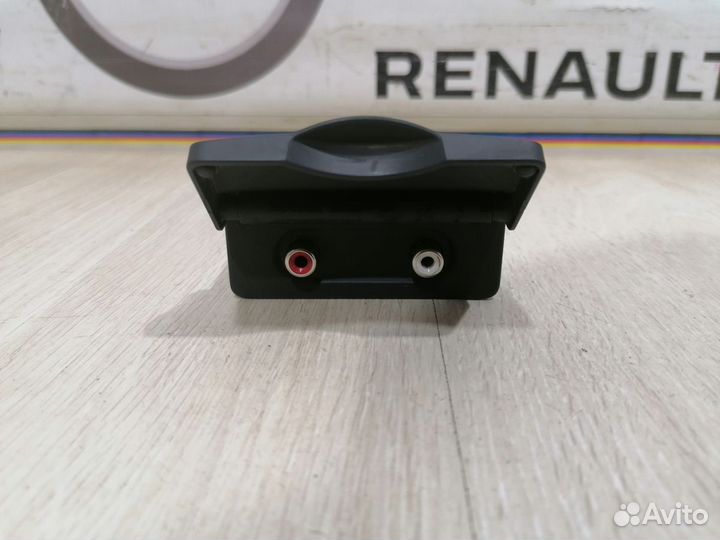 AUX USB разъем renault fluence