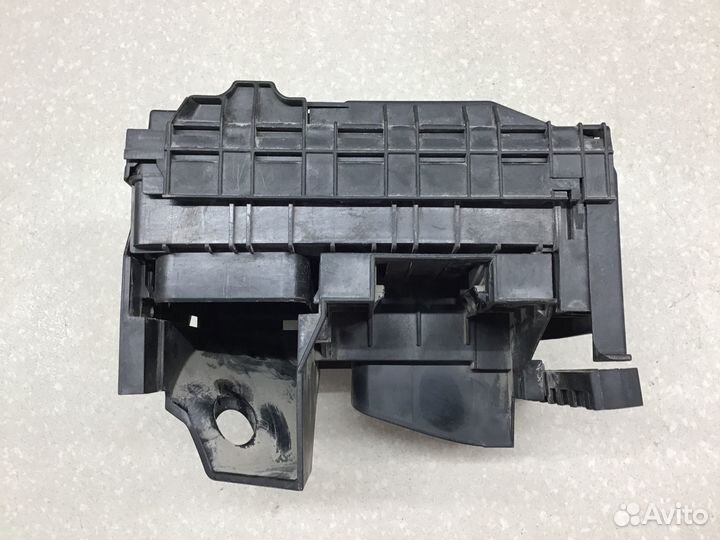 Блок предохранителей Skoda Octavia (A5 1Z) 2004-20