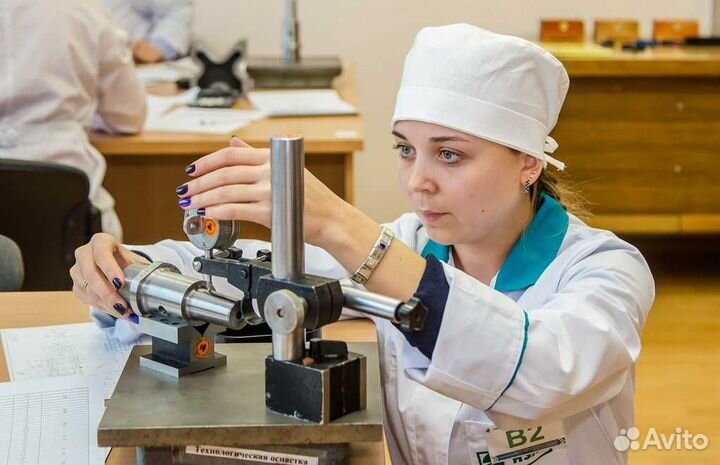 Помощник контролера отк