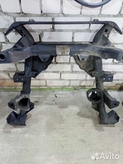 Передний подрамник бмв х3 е83 рест