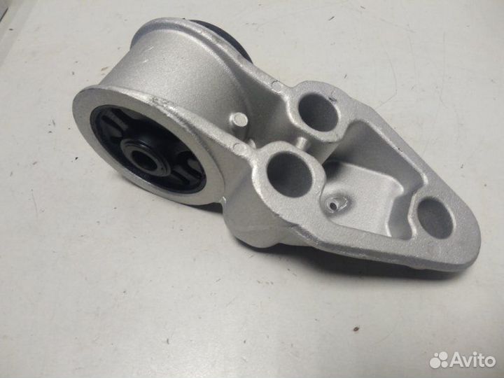 Сайлентблок задней балки Volkswagen Passat B5