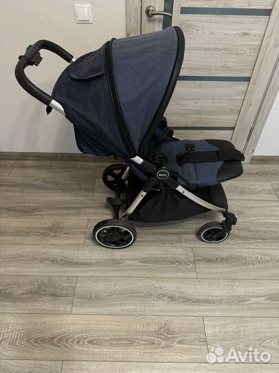 Коляска pituso