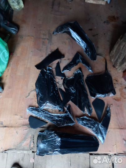 Пластик,обтекатель,крылья BSE Z3, z10 эндуро