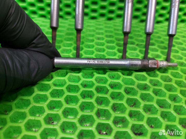 Свеча накаливания Volkswagen Touareg FL R-line