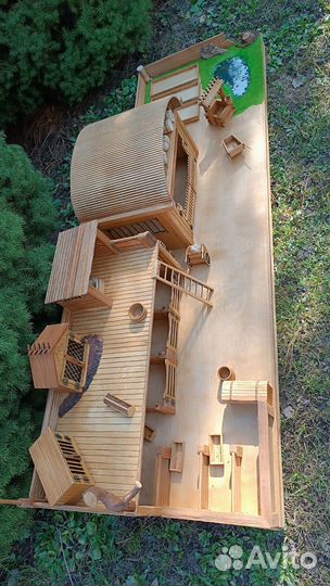 Домики.ферма и конюшни для фигурок типа шляйх