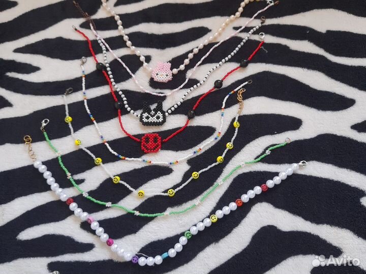 Чокер и ожерелья