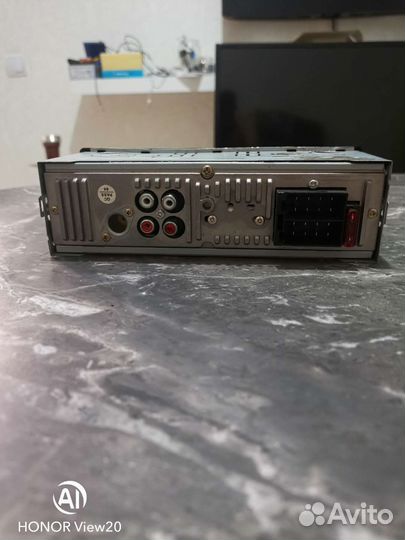 Магнитола с блятузом