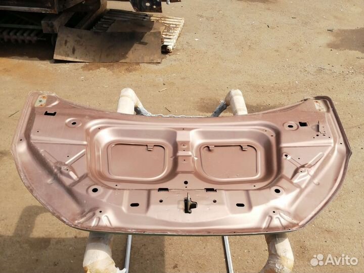 LADA x-ray капот