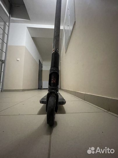 Трюковой самокат кастом в стрит