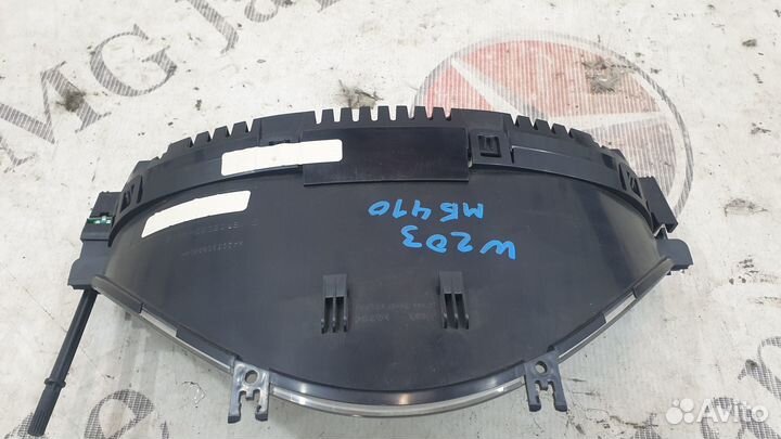 Приборная панель на Mercedes-Benz W203