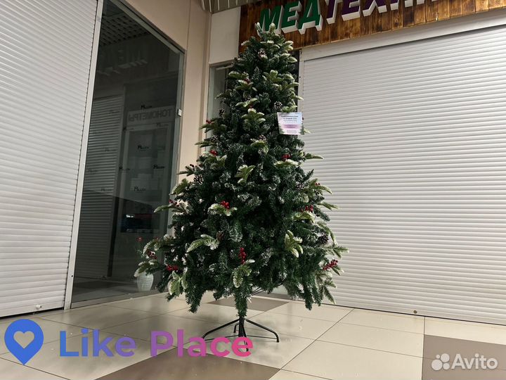 Литая елка новая
