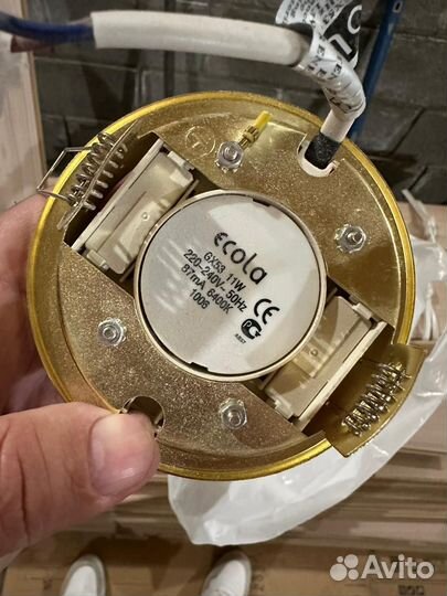 Лампа для натяжного потолка