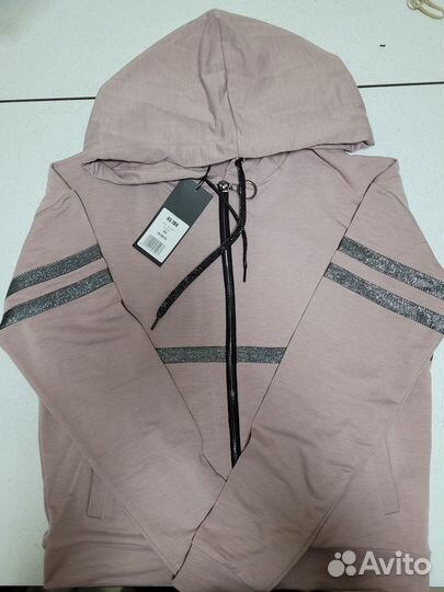 Костюм спортивный женский