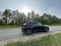 Toyota C-HR 1.2 CVT, 2018, 79 000 км, с пробегом, цена 2 190 000 руб.