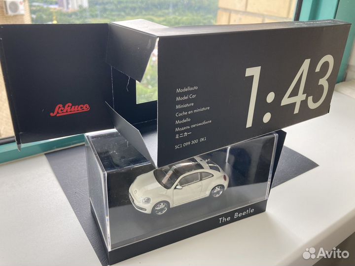Коллекционная модель VW new beetle 1:43 Schuco