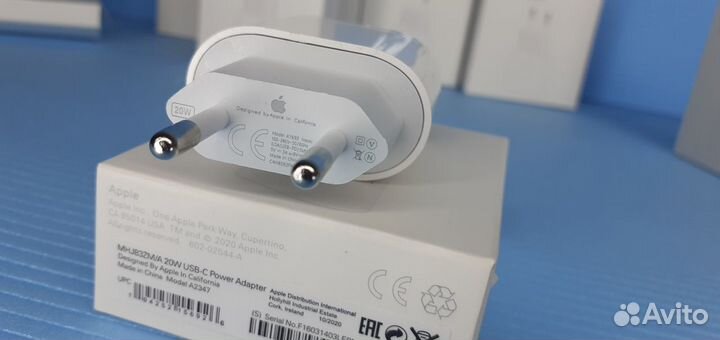 Оригинальный адаптер USB-C 20вт для Aphone и iPad