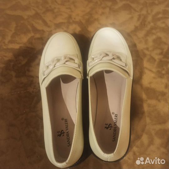 Лоферы женские 39 размер