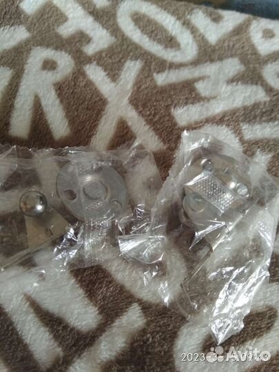 Крепление для газового подъемника