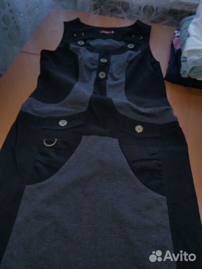 Отдам женские вещи