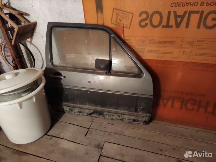 Дверь Volkswagen golf 2 1985 года купе