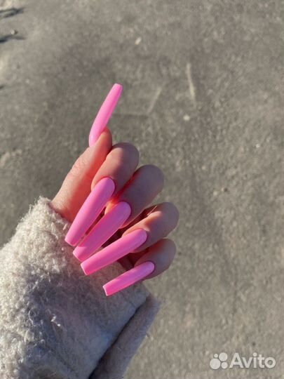 Наращивание ногтей бесплатно