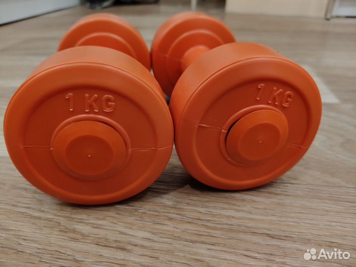 Гантели 1 кг
