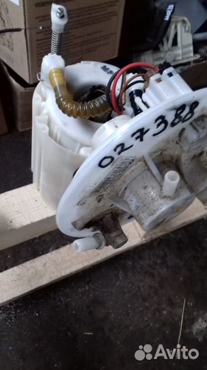 Насос топливный (бензонасос) Hyundai Solaris 2010