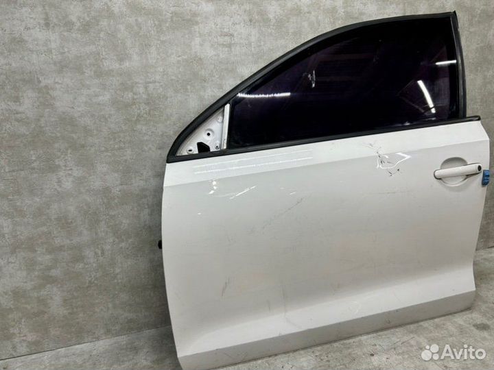 Дверь передняя левая Volkswagen Jetta 6