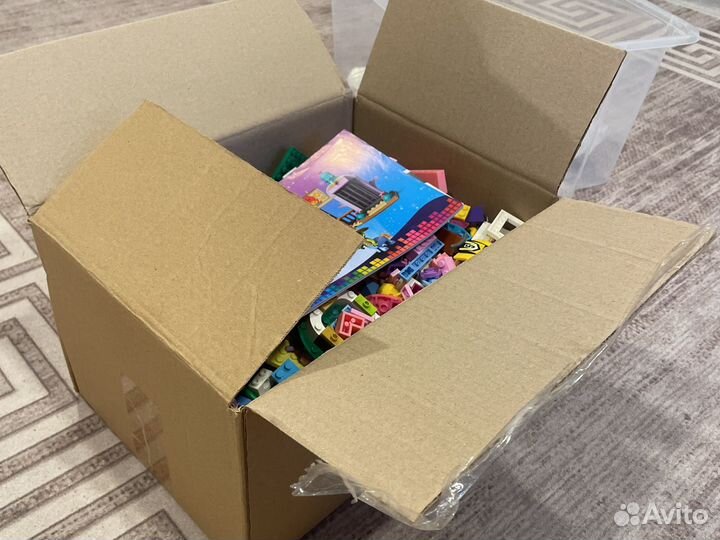 Коробка лего для девочек