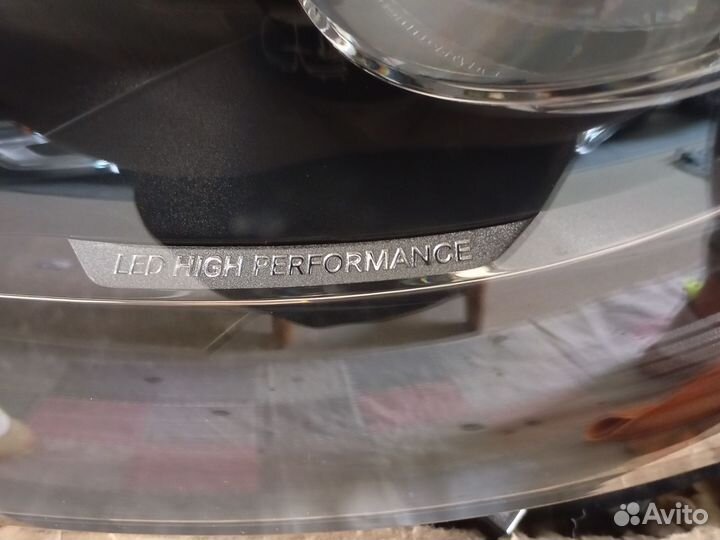 Фара левая на Мерседес W213 High Performance LED